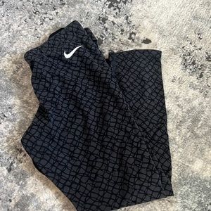 Nike leggings size small